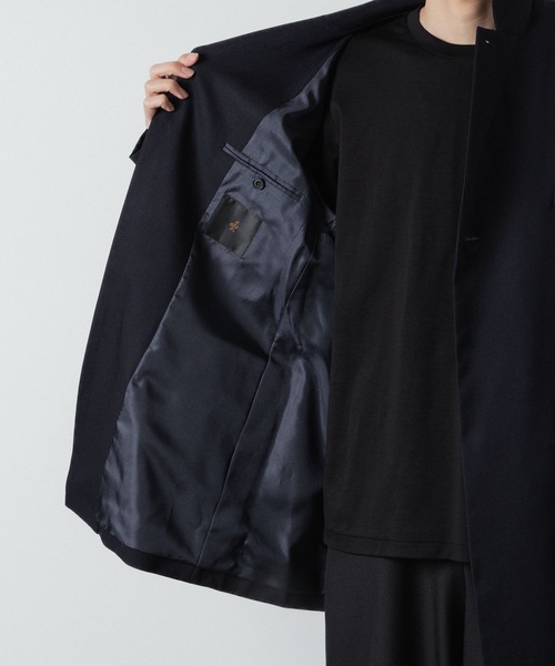 ato（アトウ）の「CLASSIC WOOL  LARGE SILHOUETTE JACKET（テーラードジャケット・メンズ・ブラック/ネイビー・46/48）」の17枚目の写真