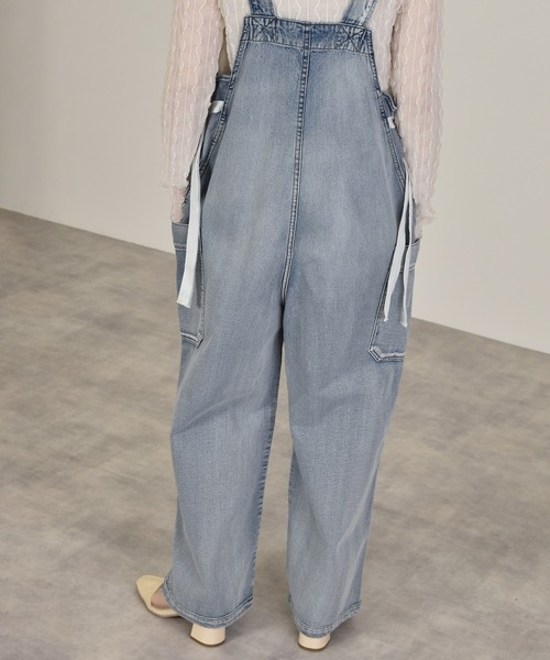 w closet（ダブルクローゼット）の「脇紐オーバーオール（サロペット/オーバーオール・レディース・カーキ/キナリ/ケミカルウォッシュ・FREE）」の20枚目の写真