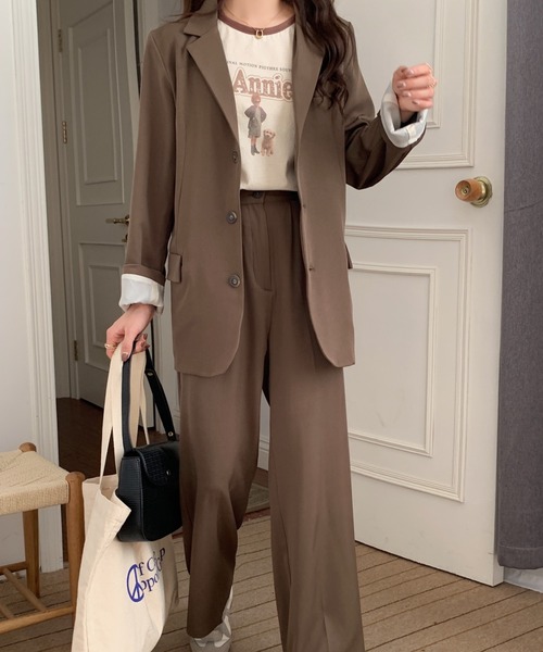 ABITOKYO（アビトーキョー）の「【セットアップ】ビックシルエットシングルジャケット+センタープレスセミワイドパンツ２点セット（セットアップ・レディース・カーキ/ブラック/グレー/ベージュ/ブルーグレー/チャコール/ライトピンク/ライトグリーン/パープル/ダークベージュ/ダークグリーン/オレンジ/ダークグリーン系/カーキ系/ブラウン・S/M）」の19枚目の写真