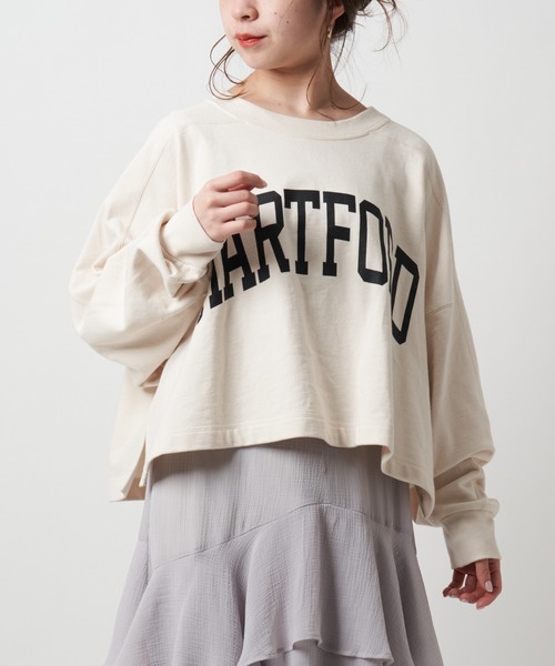 Chico（チコ）の「ショート丈デカロゴスウェット（スウェット・レディース・チャコールグレー/ライトグレー/アイボリー/レッド・FREE）」の19枚目の写真