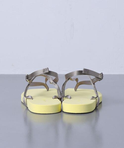 AURALEE（オーラリー）の「＜AURALEE（オーラリー）＞FTC ビーチ サンダル ■■■（サンダル・レディース・イエロー/ダークブラウン・25cm/24cm/23cm）」の10枚目の写真