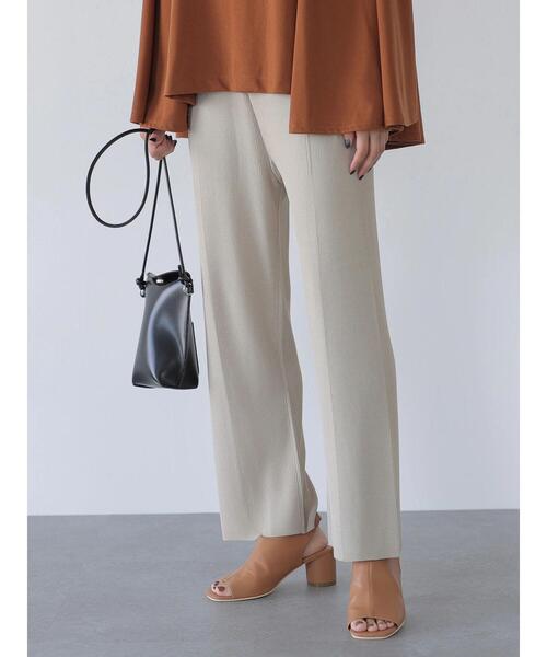 AMERICAN HOLIC（アメリカンホリック）の「センタータックニットパンツ（その他パンツ・レディース・グレイッシュベージュ/チャコールグレー/ブラック・M/L）」の3枚目の写真