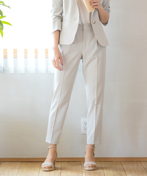 WHITE JOOLA（ホワイトジョーラ）の「【洗濯機で洗える】抗菌ストレッチ・多機能テーパードパンツ（その他パンツ・レディース・ブラック/グレー/グレイッシュベージュ・61/64/67/70）」の14枚目の写真