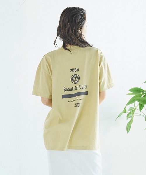 LIPSTAR（リップスター）の「オーバーサイズサイドスリットロゴ半袖Tシャツ（Tシャツ/カットソー・レディース・オフホワイト/イエロー/ベージュ・M）」の5枚目の写真