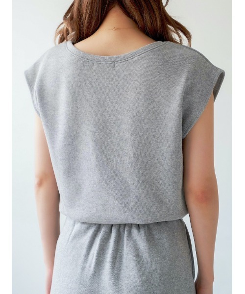 Darich(ダーリッチ)の「エンボスポイントスウェットトップス(スウェット・レディース・ピンク/ブラック/グレー/アイボリー・FREE)」の22枚目の写真