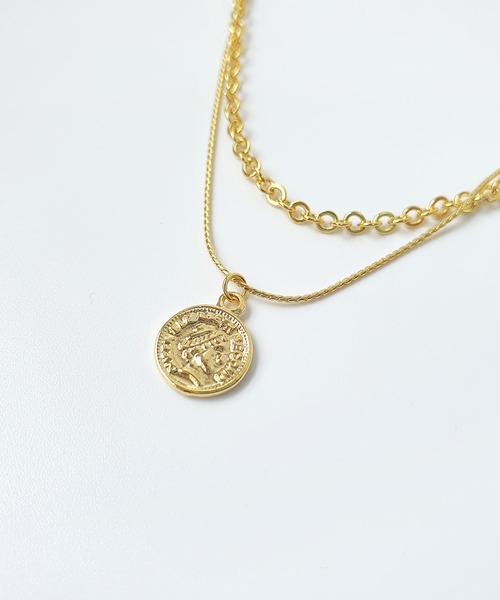 CEMONEMO（セモネモ）の「エリザベスコイン ミックスチェーン ２連ネックレス（ネックレス・レディース・ゴールド/シルバー・FREE）」の5枚目の写真