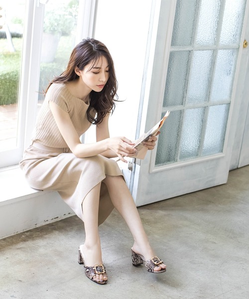 Julia Boutique（ジュリアブティック）の「2WAYネックニット+タイトスカートセットアップ/21130（アンサンブル・レディース・ブラック/ベージュ/パープル・ONE）」の22枚目の写真