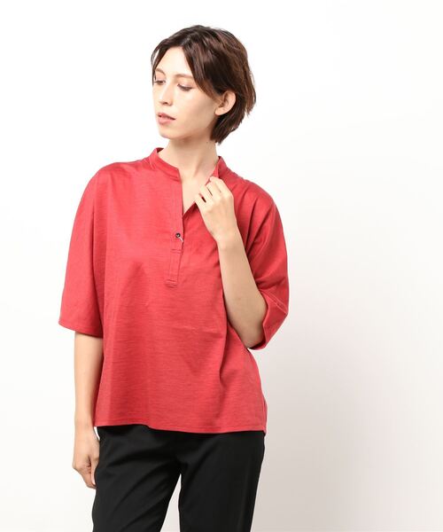 human woman(ヒューマンウーマン)の「ラミープレーティング天竺カットソートップス(Tシャツ/カットソー・レディース・グレー/グリーン/レッド・MEDIUM)」の4枚目の写真