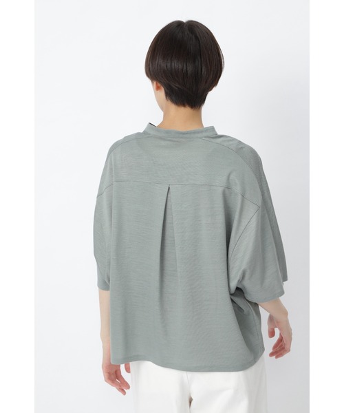 human woman(ヒューマンウーマン)の「ラミープレーティング天竺カットソートップス(Tシャツ/カットソー・レディース・グレー/グリーン/レッド・MEDIUM)」の13枚目の写真