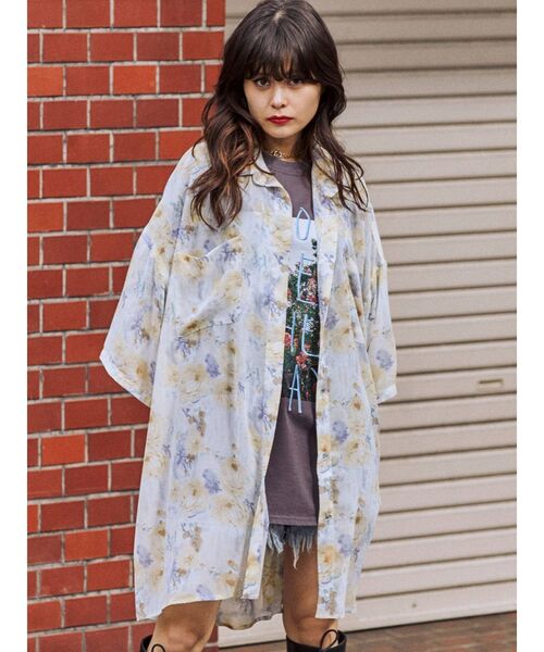 jouetie(ジュエティ)の「シアーBIGシャツ(シャツ/ブラウス・レディース・オフホワイト/ブラック・MEDIUM)」の16枚目の写真