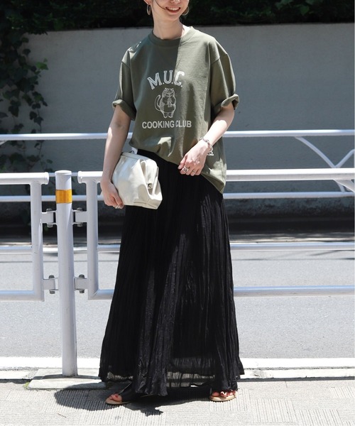 SLOBE IENA（スローブイエナ）の「【mucci/ムッチ】SLOBE別注プリントTシャツ【洗濯機洗い可】◆（Tシャツ/カットソー・レディース・カーキ/ベージュ/ブラック・FREE）」の6枚目の写真