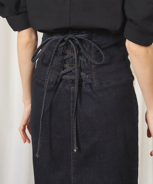 MIIA（ミーア）の「【ZOZO限定】レースアップマーメイドデニムスカート（デニムスカート・レディース・ブラック/インディゴブルー/ライトインディゴブルー・FREE）」の11枚目の写真