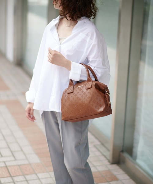 Daily russet(デイリー ラシット)の「フェイクレザー型押し2wayボストンバッグ(S)(ボストンバッグ・レディース・アイボリー/ブラック/ブラウン/グレイッシュベージュ/シルバー・FREE)」の9枚目の写真