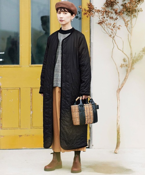 Sunny clouds(サニークラウズ)の「SUNNY CLOUDS 縦キルトのコート〈レディース〉(その他アウター・レディース・ブラック・X-LARGE/XX-LARGE/MEDIUM/NM/LARGE)」の6枚目の写真