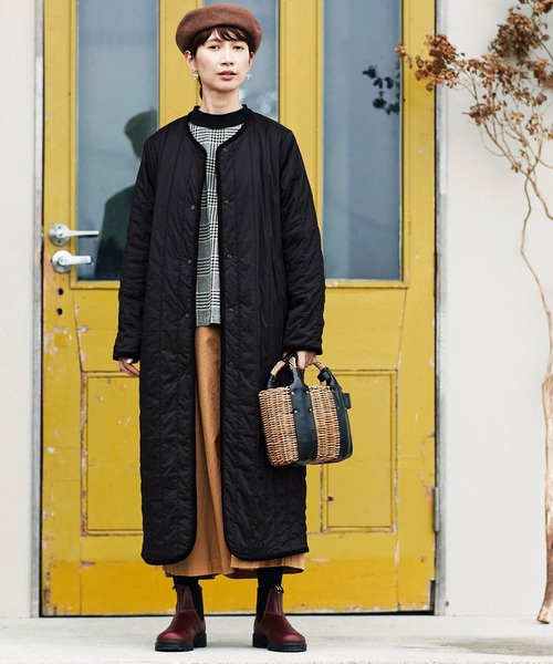 Sunny clouds(サニークラウズ)の「SUNNY CLOUDS 縦キルトのコート〈レディース〉(その他アウター・レディース・ブラック・X-LARGE/XX-LARGE/MEDIUM/NM/LARGE)」の11枚目の写真