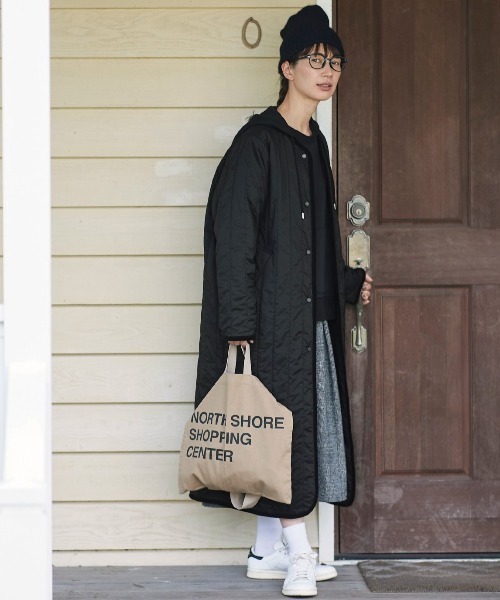 Sunny clouds(サニークラウズ)の「SUNNY CLOUDS 縦キルトのコート〈レディース〉(その他アウター・レディース・ブラック・X-LARGE/XX-LARGE/MEDIUM/NM/LARGE)」の13枚目の写真