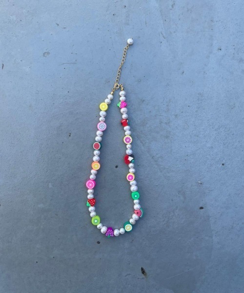 FIG&VIPER（フィグアンドバイパー）の「モチーフビーズネックレス（ネックレス・レディース・マルチ・FREE）」の4枚目の写真