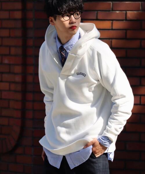 green label relaxing by 風早ゆうた（グリーンレーベルリラクシングバイカゼハヤユウタ）の「【WEB限定】＜KZ×green label relaxing＞フリース フーディー（スウェット・メンズ・ホワイト/グレー/ワインレッド・S/M/L）」の2枚目の写真