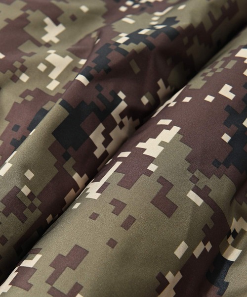 THE NORTH FACE（ザノースフェイス）の「THE NORTH FACE (ザ・ノースフェイス) 1996 RETRO NUPTSE ヌプシベスト（ダウンベスト・メンズ・ブラック/カモフラージュ/イエロー/グリーン/ミント/ゴールド/ブルー系その他/ピンク/レモンイエロー/エメラルド/パープル・S/M/L/XL）」の14枚目の写真