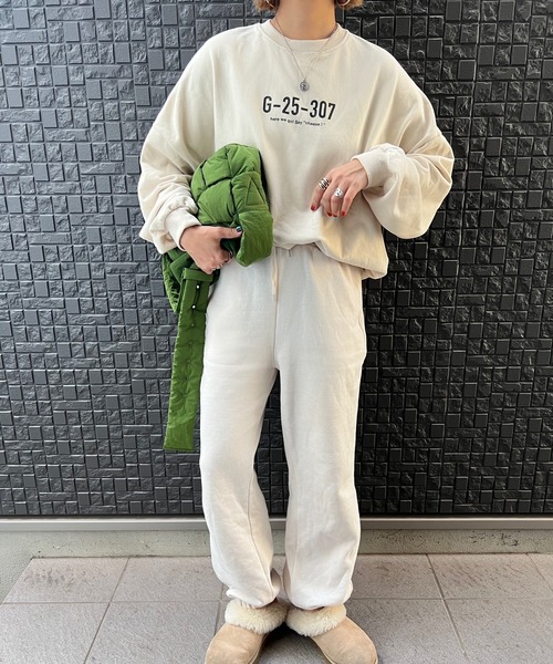 HWG_5（エイチダブルゴー）の「HWG_5オリジナル ビッグシルエットロゴスウェット - G-25-307 -（スウェット・レディース・ホワイト/ブラック/グリーン・FREE）」の5枚目の写真