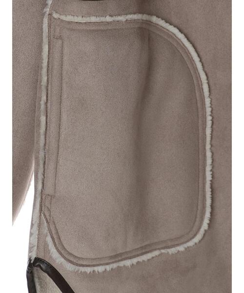 YECCA VECCA（イェッカヴェッカ）の「リバーシブルフェイクムートンコート＊（ムートンコート・レディース・グレイッシュベージュ/モカ・FREE）」の11枚目の写真