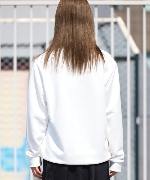 Guess(ゲス)の「GUESS/ゲス MENS S L/SLV SWEATSHIRT クルーネックスウェット フロントロゴ(スウェット・メンズ・アイボリー/ブラック/カーキ・XL/M/L)」の10枚目の写真