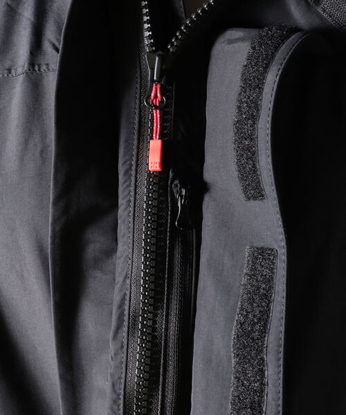 HELLY HANSEN（ヘリーハンセン）の「【HELLY HANSEN/ヘリーハンセン】Ocean Frey Jacket オーシャンフレイジャケット（ブルゾン・メンズ・ブラック/ライトグリーン・MEDIUM/LARGE）」の18枚目の写真