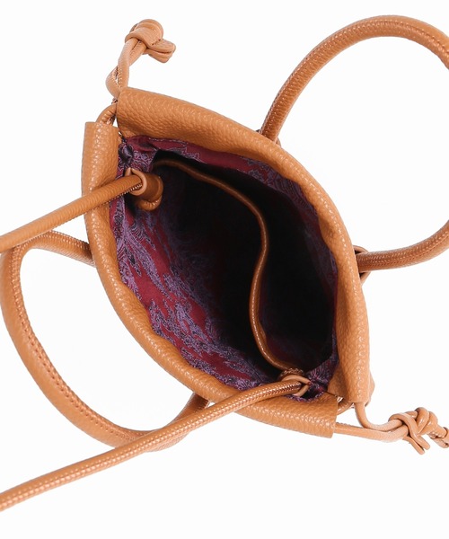 ADD CULUMN（アドカラム）の「【ADD CULUMN/アドカラム】FAKEFAKE LEATHERMINI BAG:ショルダーバッグ◆（ショルダーバッグ・レディース・ブラック/ベージュ/グリーン/ブラウン系その他・FREE）」の6枚目の写真