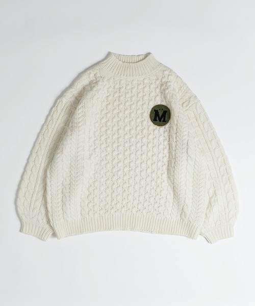 MUHET（ミュエータ）の「サガラ刺繍ロゴケーブルハイネック