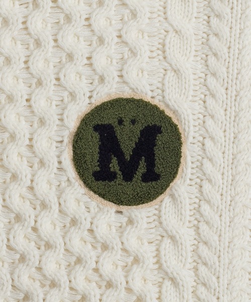 MUHET（ミュエータ）の「サガラ刺繍ロゴケーブルハイネックニット（ニット/セーター・レディース・オフホワイト/マスタード・SMALL/MEDIUM/LARGE）」の5枚目の写真