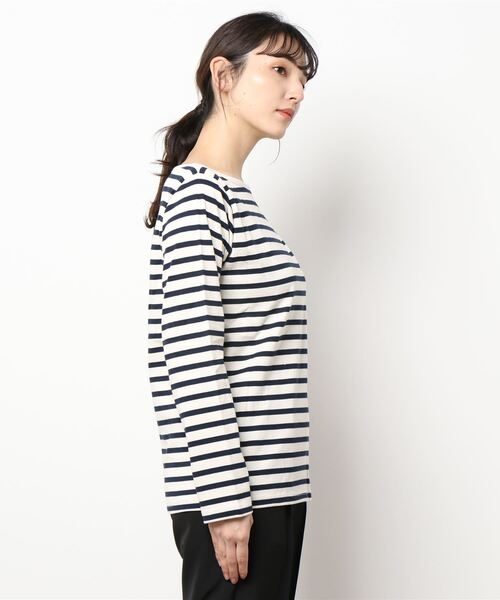 Lugnoncure(ルノンキュール)の「ボーダーボートネックプルオーバー(Tシャツ/カットソー・レディース・モカ/オフホワイト/グリーン・フリ-)」の4枚目の写真