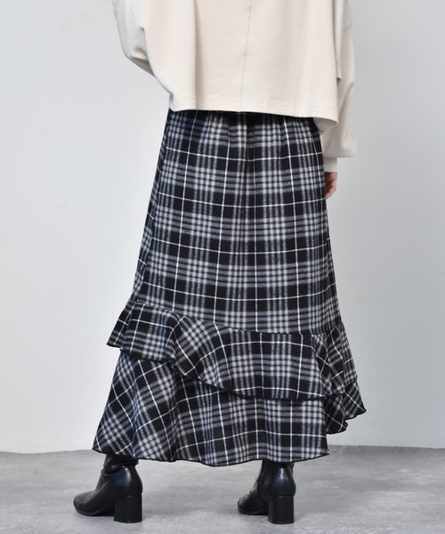 RETRO GIRL（レトロガール）の「チェック柄裾ティアードスカート（スカート・レディース・ブラック系その他/ブルー系その他/ブラウン系その他/イエロー系その他・FREE）」の9枚目の写真