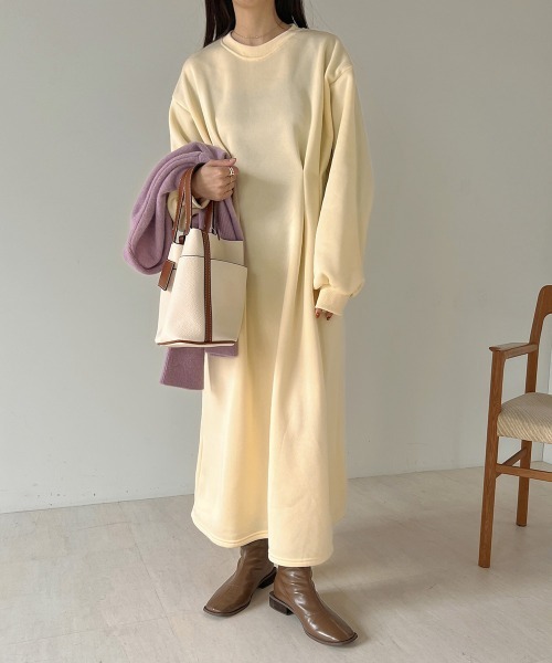 Bab（バブ）の「ウエストタック裏起毛ワンピース（ワンピース・レディース・ブラック/アイボリー/モカ/グレー系その他/ブルー系その他/ホワイト系その他・M）」の17枚目の写真