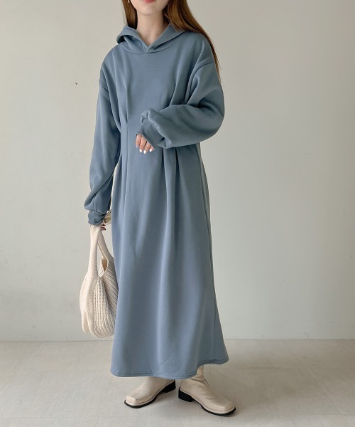 Bab（バブ）の「ウエストタック裏起毛ワンピース（ワンピース・レディース・ブラック/アイボリー/モカ/グレー系その他/ブルー系その他/ホワイト系その他・M）」の18枚目の写真