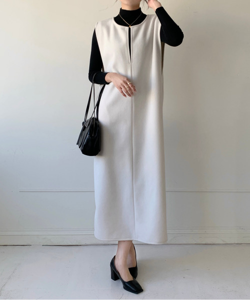 emi+（エミプラス）の「キーネックノースリーブロングワンピース/ジャンスカ（ジャンパースカート・レディース・ブラック/ブラウン/アイボリー/モカ/ライトブルー/ライトブラウン・FREE）」の15枚目の写真