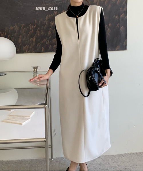 emi+（エミプラス）の「キーネックノースリーブロングワンピース/ジャンスカ（ジャンパースカート・レディース・ブラック/ブラウン/アイボリー/モカ/ライトブルー/ライトブラウン・FREE）」の14枚目の写真