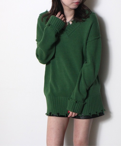 one way(ワンウェイ)の「【oneway Jeans】ブロークンVネックニット(ニット/セーター・レディース・ホワイト/ライトグレー/ライトブルー/オレンジ/ライトグリーン・FREE)」の1枚目の写真