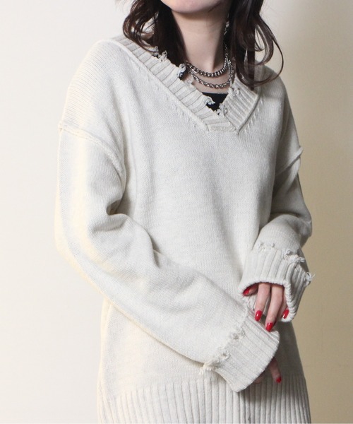 one way(ワンウェイ)の「【oneway Jeans】ブロークンVネックニット(ニット/セーター・レディース・ホワイト/ライトグレー/ライトブルー/オレンジ/ライトグリーン・FREE)」の6枚目の写真