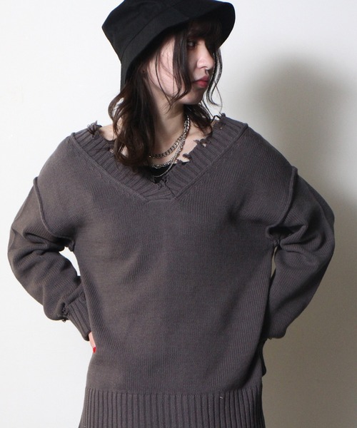 one way(ワンウェイ)の「【oneway Jeans】ブロークンVネックニット(ニット/セーター・レディース・ホワイト/ライトグレー/ライトブルー/オレンジ/ライトグリーン・FREE)」の11枚目の写真