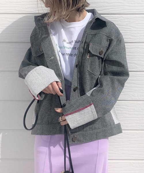 Q（キュー）の「バイカラーツイルＧジャン（デニムジャケット・レディース・アイボリー/ブラック・MEDIUM）」の2枚目の写真