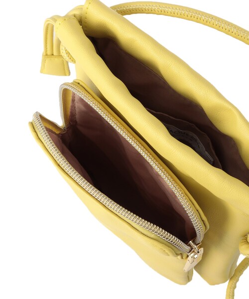 OPAQUE.CLIP（オペークドットクリップ）の「◆ソフトフェイクレザードロストミニショルダー（ショルダーバッグ・レディース・ホワイト/ブラック/イエロー/ベビーピンク・00）」の21枚目の写真