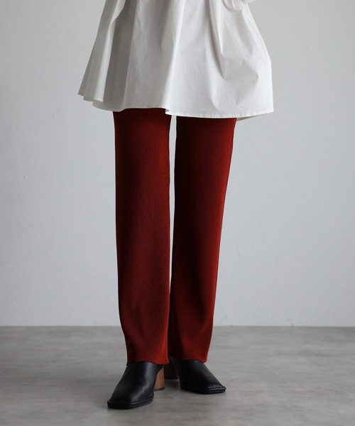 Bonjour Sagan(ボンジュールサガン)の「カッティングプリーツパンツ(その他パンツ・レディース・ブラック/オレンジ/ベージュ/ライトグリーン/グリーン/テラコッタ/ダークグリーン/マスタード/ブルー/ピンク系その他・FREE)」の19枚目の写真