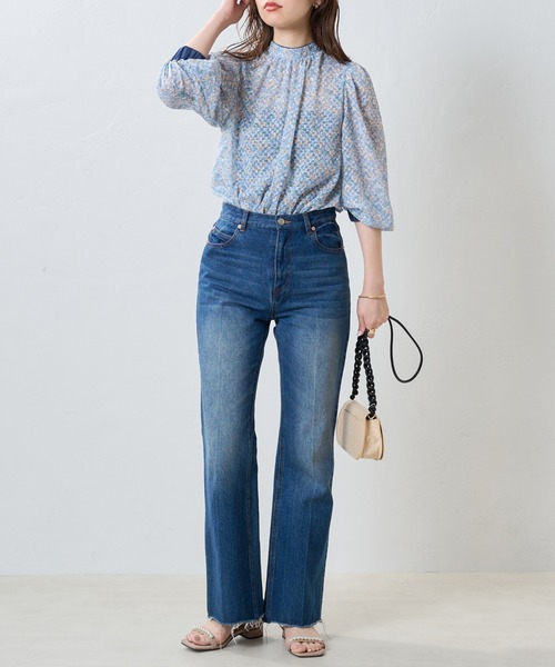 natural couture（ナチュラルクチュール）の「2WAY着用可/着回し抜群。小花柄ジャガードパイピングブラウス（シャツ/ブラウス・レディース・ブラック/ブルー/パープル・FREE）」の10枚目の写真