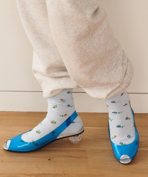 BEAMS BOY(ビームスボーイ)の「BEAMS BOY / クリアサンダル(サンダル・レディース・ホワイト/ブルー・24.0cm/24.5cm/23.5cm)」の15枚目の写真