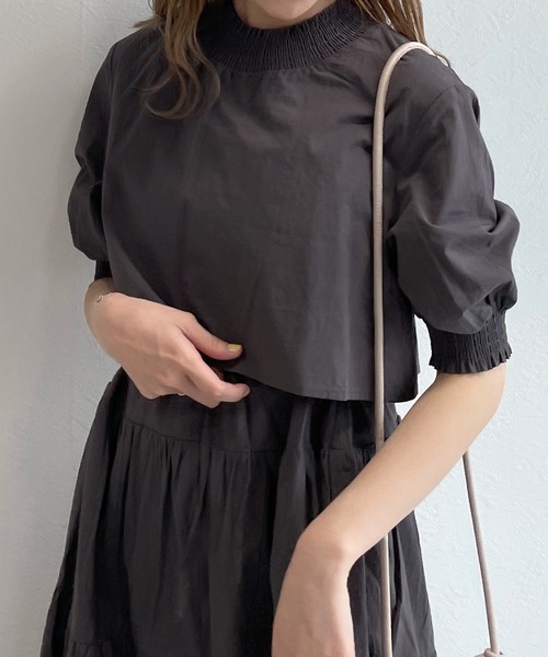 新品未使用タグ付き　hue 黒 半袖 ティアードワンピース w closet（ダブルクローゼット）の「半袖ティアードワンピース