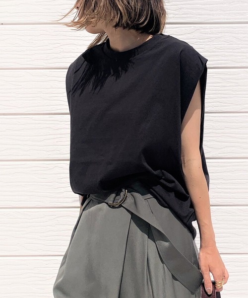 Q（キュー）の「オーガニックコットン天竺カットソー（Tシャツ/カットソー・レディース・ブラック/オレンジ/グリーン・MEDIUM）」の2枚目の写真