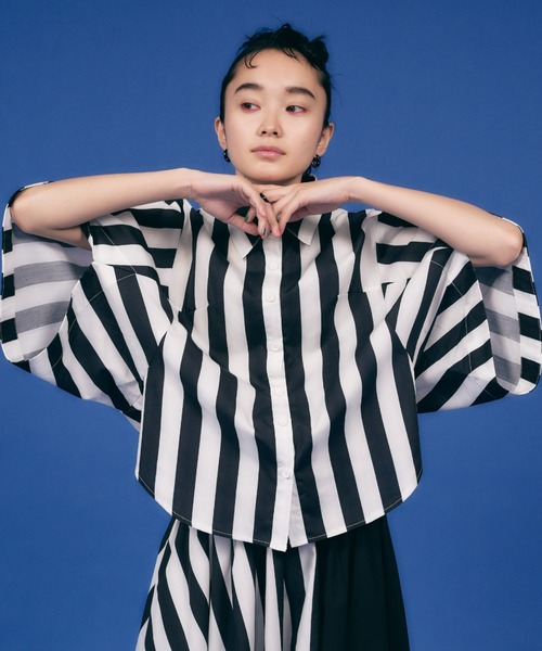 manana suerte（マニャーナスエルテ）の「新色登場　デザインスリーブシャツ（シャツ/ブラウス・レディース・ブラック/カーキ/ストライプ/ドット/ネイビー/ベージュ/ホワイト/グレー・FREE）」の7枚目の写真