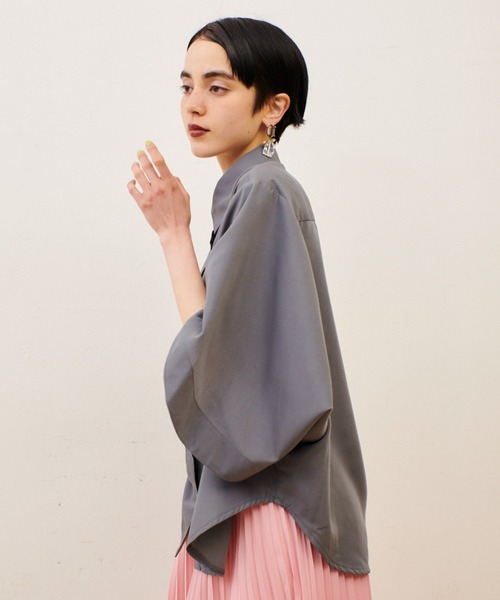 manana suerte（マニャーナスエルテ）の「新色登場　デザインスリーブシャツ（シャツ/ブラウス・レディース・ブラック/カーキ/ストライプ/ドット/ネイビー/ベージュ/ホワイト/グレー・FREE）」の18枚目の写真