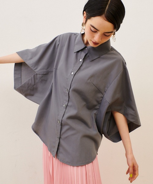 manana suerte（マニャーナスエルテ）の「新色登場　デザインスリーブシャツ（シャツ/ブラウス・レディース・ブラック/カーキ/ストライプ/ドット/ネイビー/ベージュ/ホワイト/グレー・FREE）」の19枚目の写真