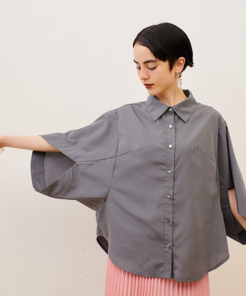 manana suerte（マニャーナスエルテ）の「新色登場　デザインスリーブシャツ（シャツ/ブラウス・レディース・ブラック/カーキ/ストライプ/ドット/ネイビー/ベージュ/ホワイト/グレー・FREE）」の21枚目の写真